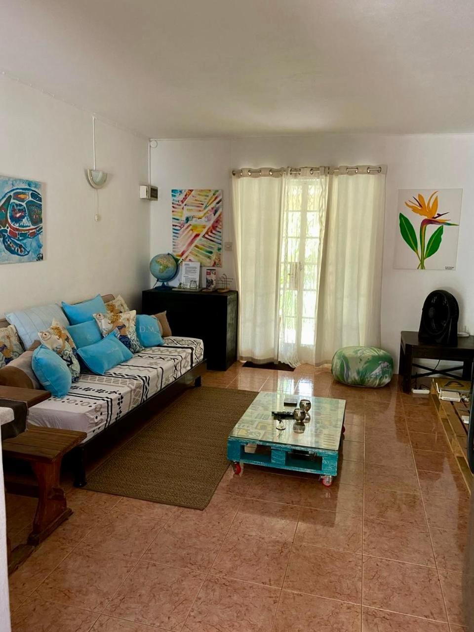 La Preneuse Sur Mer Appartement Riviere Noire Exterior photo